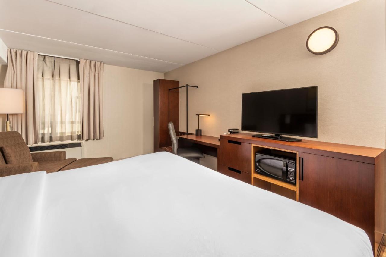Comfort Inn West Ottawa Eksteriør bilde