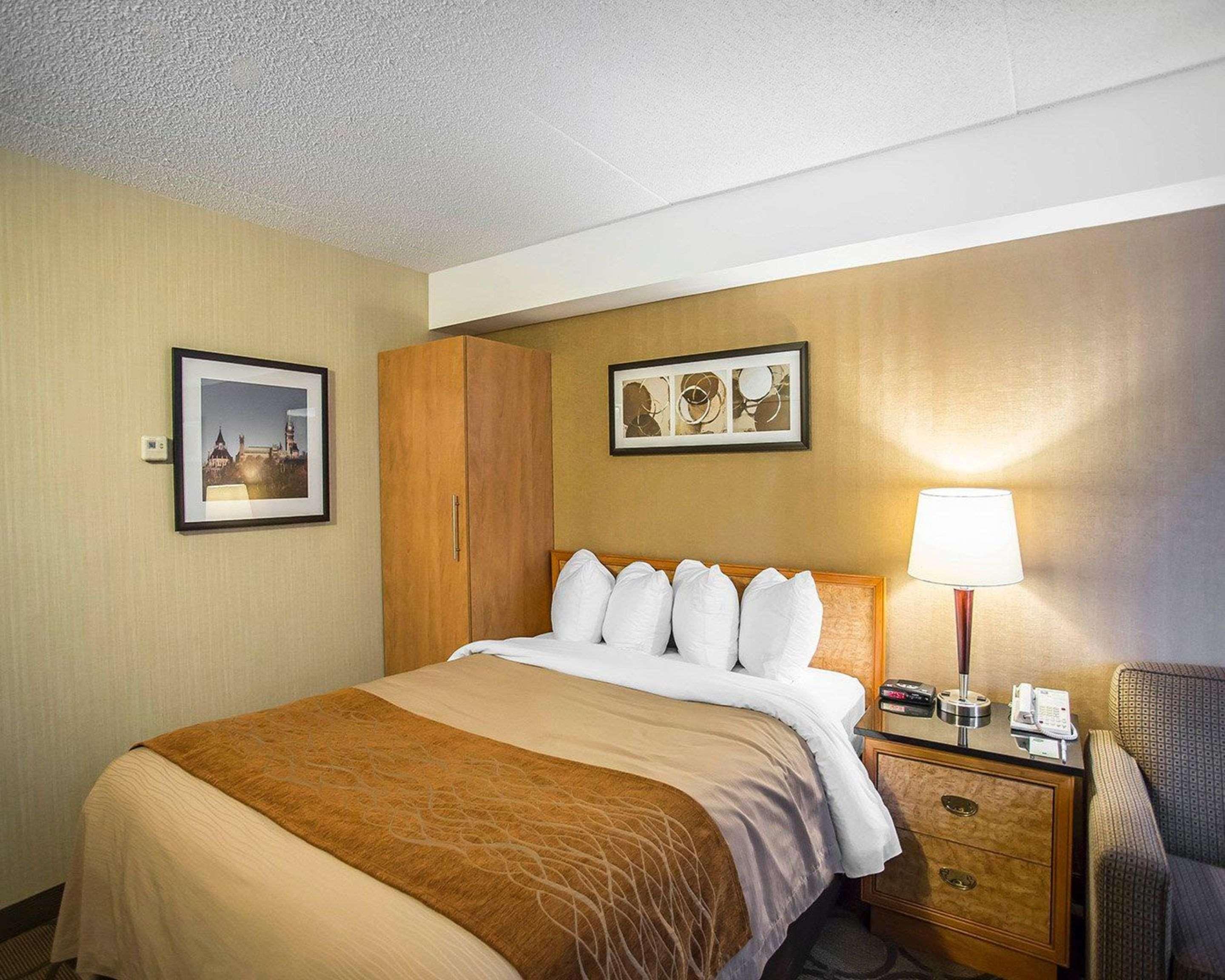 Comfort Inn West Ottawa Eksteriør bilde