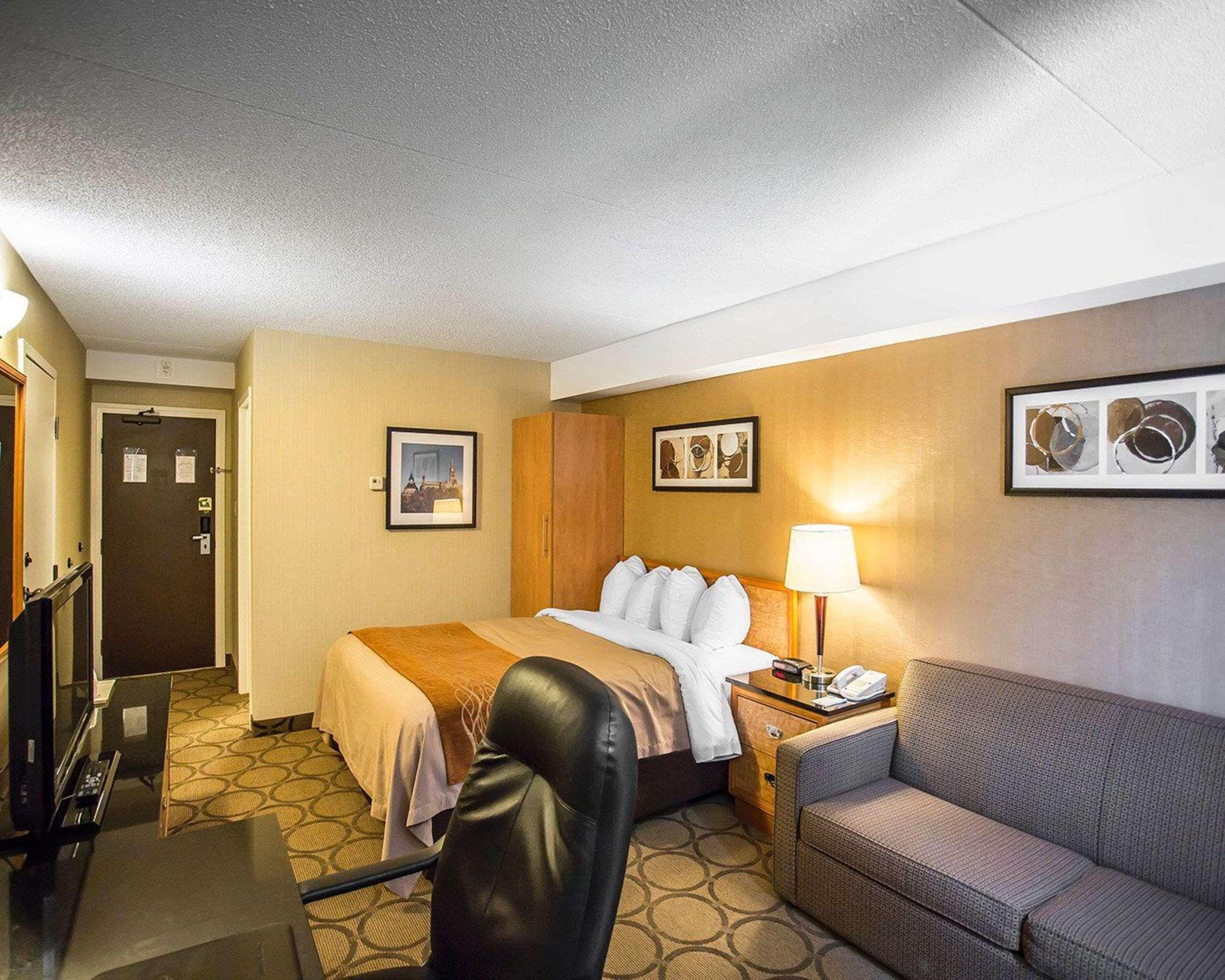 Comfort Inn West Ottawa Eksteriør bilde